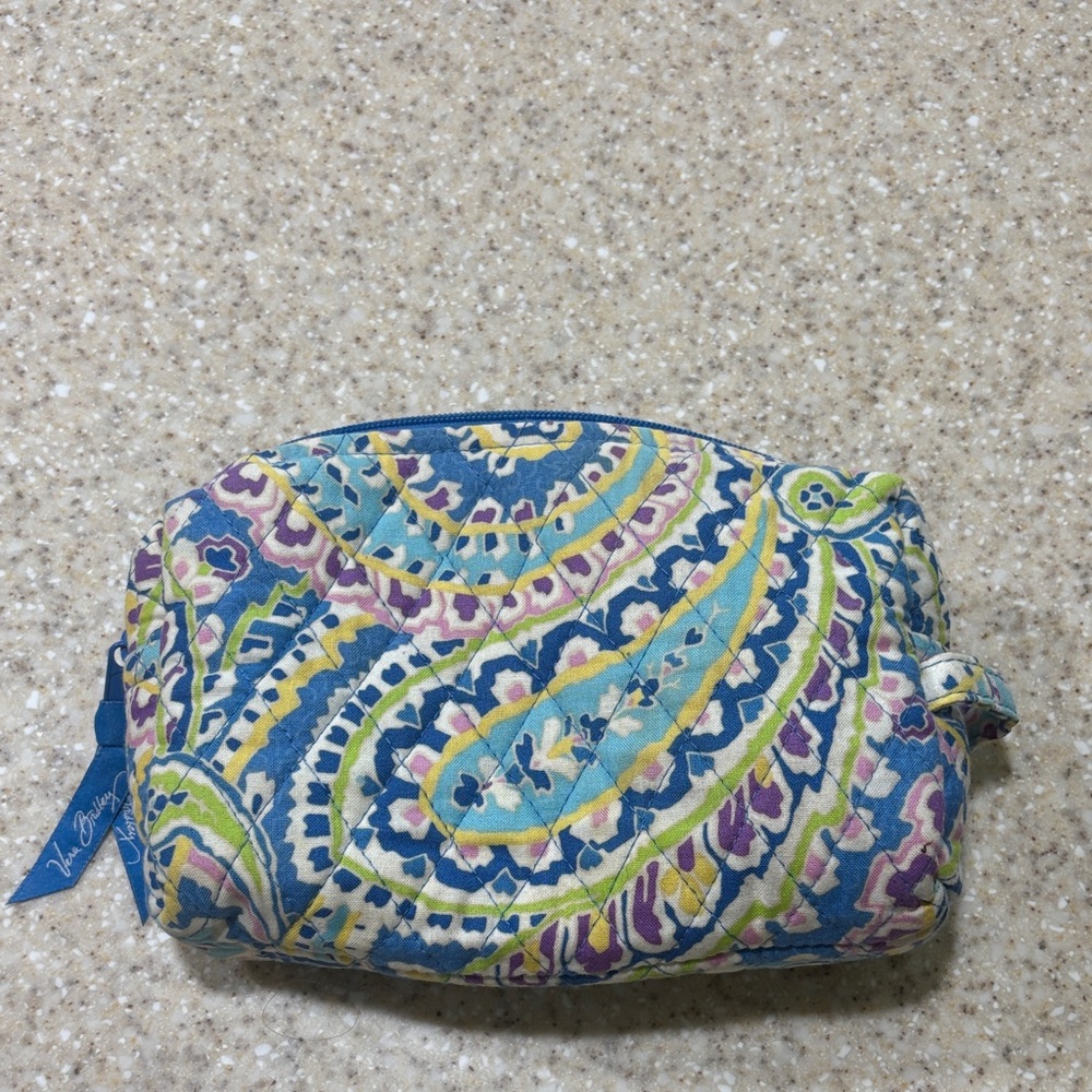 Vera Bradley makeup bag